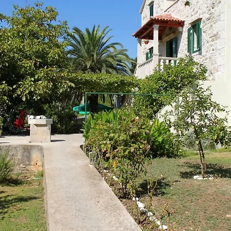 5645a * Sumartin