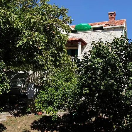 5645a Apartment Sumartin